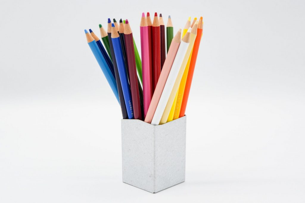 モンペン立て　色鉛筆24本５